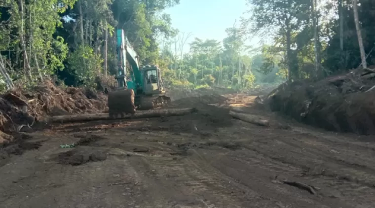 Sasafran Fisik Pembuatan Badan Jalan TMMD 122 Kodim Tana Tidung Mencapai 60 Persen