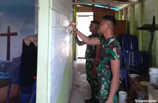 Jelang Penutupan TMMD, Satgas Kodim Tana Tidung Finishing Rehab Gereja GPDI di Desa Sebidai