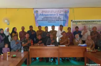 Melaksanakan Musyawarah Desa Satgas TMMD 122 Gandeng Perangkat Desa