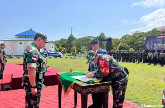 Penandatanganan Naskah Penutupan Oleh Dansatgas di Saksikan Langsung Oleh Komandan Korem 092/Maharajalila