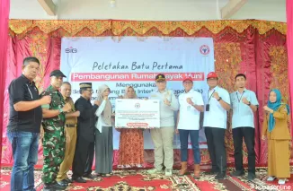 Pj Wali Kota Padang Resmikan Pembangunan 12 Rumah Layak Huni untuk Masyarakat Miskin