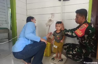 Posyandu Rutin di Lokasi TMMD 122 Untuk Balita dan Ibu Hamil