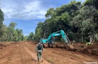 Satgas TMMD 122, Pembukaan Badan Jalan Capai 80 persen di H+18 di Desa Sebidai