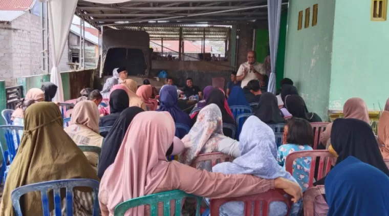 Supardi-Tri Venindra, berkampanye bertempat di kediaman Rindi Oktoberi, di Bonai kelurahan Payolansek, kecamatan Payakumbuh Barat, Minggu 10 November 2024.