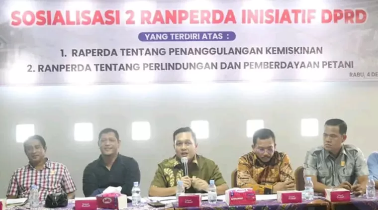 Anggota DPRD Dharmasraya Gelar Sosialisasi Ranperda Penanggulangan Kemiskinan