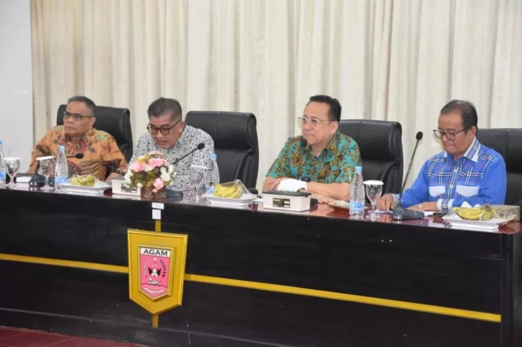 Anggota Dewan Perwakilan Daerah Republik Indonesia (DPD RI) H Irman Gusman SE MBA lakukan kunjungan kerja ke Kabupaten Agam