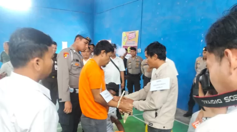 Polres Sergai Melaksanakan 5 Rekontruksi Kasus Suami Bunuh Istri, Saat Live Karaoke Bernyanyi di Facebook