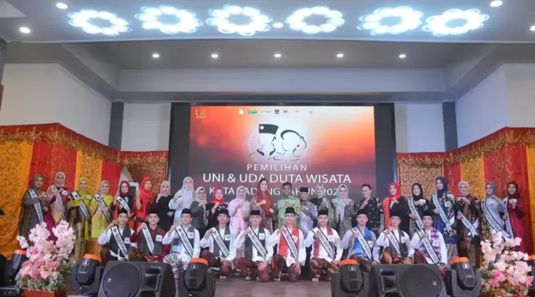 Ajang Pemilihan Uni dan Uda Duta Wisata Kota Padang 2025 Masuki Babak Grand Final