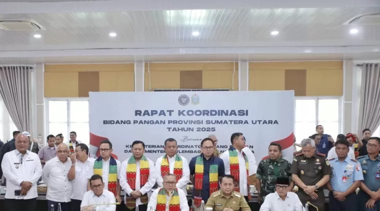 Bupati dan Wakil Bupati Asahan Ikuti Rakor Pangan Bersama Menko Zulkifli Hasan