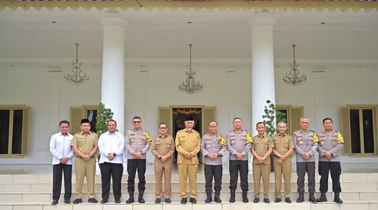 Gubernur Mahyeldi dan Kapolda Sumbar Bahas Kerja Sama Strategis untuk Keamanan dan Pembangunan Daerah