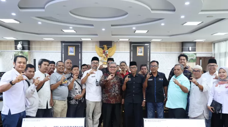 Ketua DPRD Sumbar Muhidi Terima Audiensi Perkumpulan Jurnalis Keterbukaan Informasi Publik (PJKIP) Sumbar