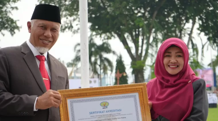 Momen Khidmat Hari Amal Bakti Kementerian Agama ke-79, UIN Imam Bonjol Padang Raih Akreditasi Unggul