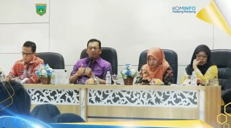 Pj Wali Kota Sonny Budaya Dorong RSUD Padang Panjang Jadi Pelopor Pelayanan Kesehatan Prima