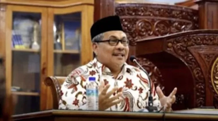 Tabligh Akbar Sambut Tahun Baru di Pagambiran Lubuk Begalung, Ketua DPRD Sumbar Pimpin Ceramah