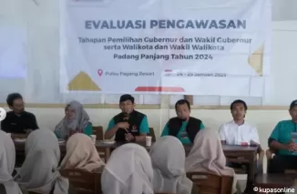 Bawaslu Padang Panjang Gelar Evaluasi Pengawasan Pilkada Serentak 2024 di Pulau Pagang