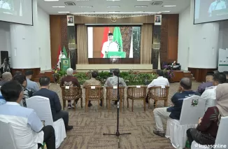 Gubernur Mahyeldi Hadiri Kuliah Umum di Unand, Bahas Solusi Ketenagakerjaan di Sumbar dengan Menaker Yassierli