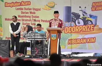 Gubernur Sumbar, Festival Durian Solok Selatan Sebagai Sarana Promosi Potensi Lokal