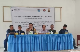 Jaga Kondusifitas Kapolsek Muara Kuang Silaturahmi Ke Desa Sekaligus Sambang Desa