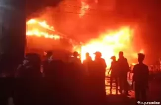 Kebakaran Hebat di Tanjung Jabung Timur, 15 Rumah Hangus dan 1 Warga Meninggal