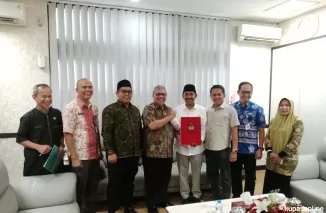 KPU Sumbar Serahkan Hasil Pleno Penetapan Calon Terpilih ke DPRD untuk Proses Pengesahan