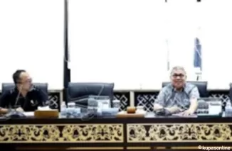 Muhidi Pimpin Rapat Penjadwalan Kegiatan Masa Persidangan Kedua DPRD Sumbar Tahun 2024/2025