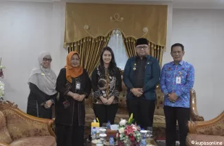 Pj Wali Kota Padang Sambut Kedatangan Wakil Menteri Dukbangga untuk Tinjau Program Makan Bergizi Gratis di Sumbar