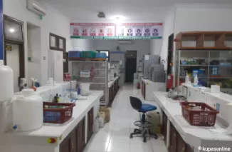 ruang kerja UPTD laboratorium Lingkungan Kota Pariaman.(Trisnaldi).