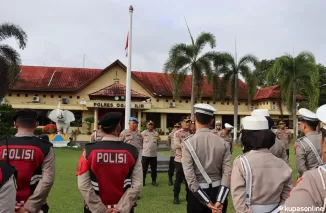 Wakapolres Ogan Ilir Kompol Helmi Gelar Rutin Apel Pagi Gabungan