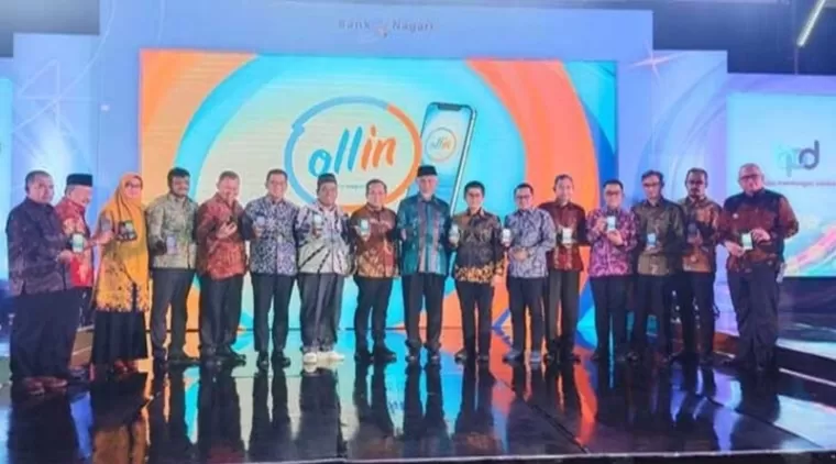 Suasana Grand Launching Super Apps Ollin by Nagari dan Penarikan Undian Tabungan Berhadiah Bank Nagari, di The ZHM Premiere Hotel, Kamis (23/1/2025).