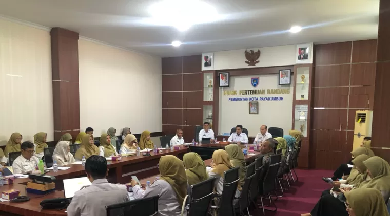 Rapat koordinasi tentang PKG di kantor Balaikota Payakumbuh, Rabu 12 Februari 2025, dengan dihadiri oleh seluruh Organisasi Perangkat Daerah (OPD) teknis terkait.