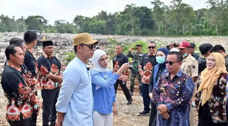 Dorong Pengelolaan Sampah yang Lebih Baik untuk Lingkungan Sehat, Wakil Ketua Komisi XII DPR RI Blusukan ke TPA Lubuk Kamal Kalianda