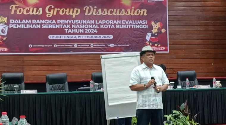 Diskusi Laporan Pemilihan Serentak 2024 KPU Kota Bukittinggi