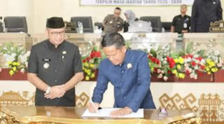 Paripurna DPRD Tulang Bawang Umumkan Bupati dan Wakil Bupati Terpilih 2025-2030