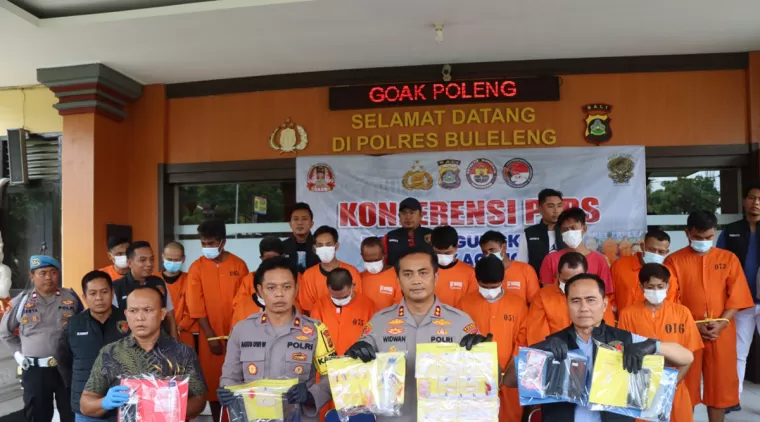 Polres Buleleng Berhasil Mengungkap 17 Pelaku  Kejahatan Narkotika dalam Operasi Antik 2025