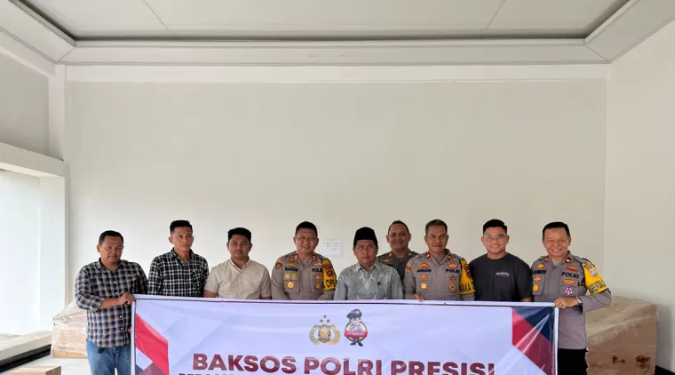 Polres Dharmasraya Gelar Silaturrahmi dan Bagikan Bantuan Sosial Kepada Mahasiswa dan Ponpes Sambut Bulan Suci Ramadhan 1446 H