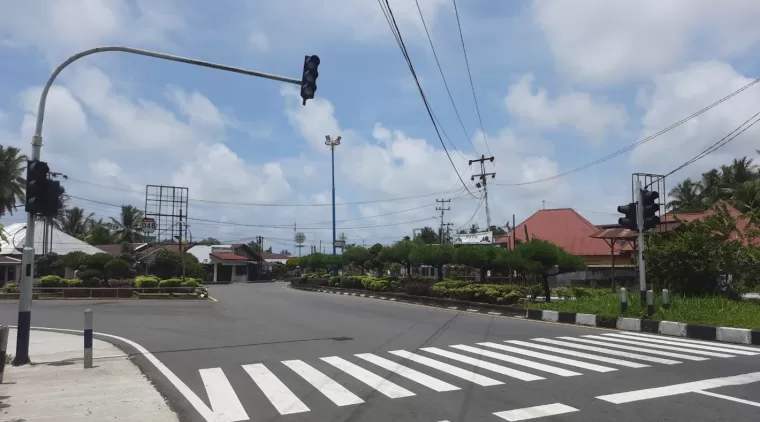 Tentang Kerusakan Traffic Light di Kota Pariaman, Diperbaiki di Simpang Jati, Tetap Rusak di Simpang Apar