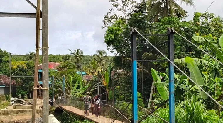 TMMD Ke - 123 Tahun 2025 Kodim 0603/Lebak Membawa Kebahagiaan bagi Anak - anak Sekolah di Wilayah Setempat