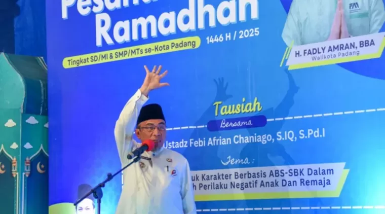 Wakil Wali Kota Padang Maigus Nasir Resmikan Program Pesantren Ramadhan 1446 H