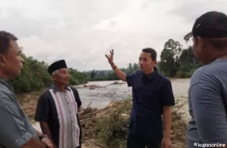 Anggota DPRD Sumbar Ali Muda Tinjau Infrastruktur di Ranah Batahan, Warga Harapkan Pembangunan Jembatan