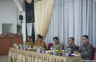 Bupati kabupaten Limapuluh Kota Safaruddin Dt. Bandaro Rajo saat memimpin kegiatan tersebut di pandopo rumah dinas, Selasa 4 Februari 2025.