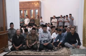 Bertempat di rumah dinasnya di jalan Pahlawan yang mulai ditempatinya pasca dilantik Presiden RI Prabowo Subianto, Sabtu 22 Febriari 2025.