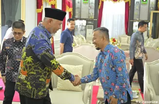 Gubernur Mahyeldi Sambut Kepala Ombudsman Sumbar yang Baru, Bahas Evaluasi dan Proyeksi Layanan Publik