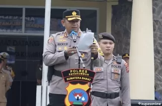 Kapolres Payakumbuh AKBP Ricky Ricardo dalam laporannya menyampaikan, seluruh personel telah siap menjalankan tugas dengan dukungan peralatan dan strategi yang telah dipersiapkan secara matang.