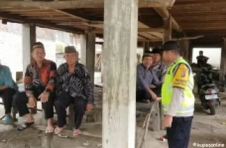 Polsek Muara Kuang Rutin Imbau Warga, Bhabinkamtibmas Cegah Gangguan Kamtibmas di Desa