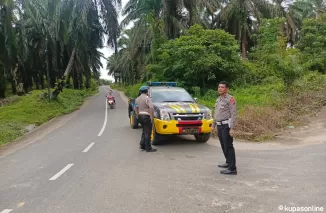 Patroli sore hari oleh Polsek sungai rumbai  dalam pencegahan aksi balapan liar dilakukan oleh anak anak remaja  di perbatasan antara dua Nagari yakni Koto tinggi dan Koto Laweh