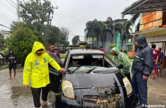 Warga Bandar Lampung Tewas Terseret Banjir, Terjebak dalam Mobil hingga Masuk Drainase