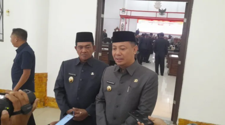 Bupati Barito Selatan Sampaikan LKPJ 2024 dalam Rapat Paripurna DPRD