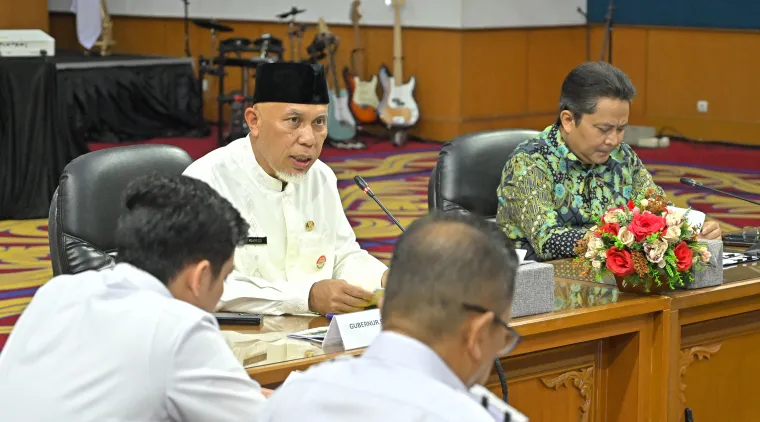 Gubernur Mahyeldi Ajak Kabupaten/Kota di Sumbar Perkuat Komitmen Digitalisasi Keuangan Daerah