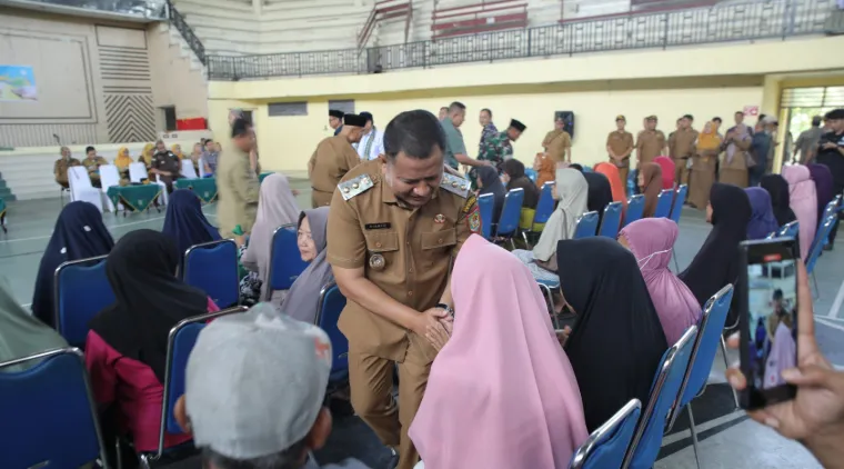 Pemerintah Kabupaten Asahan Salurkan Bantuan Beras Kepada 1000 Kaum Dhuafa