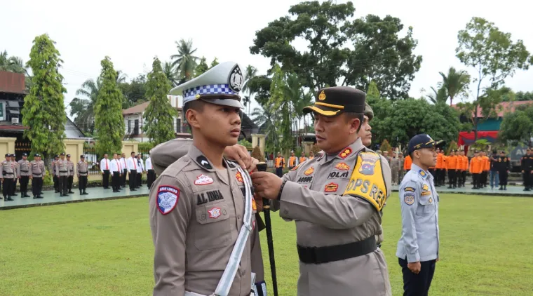 Polres Pasaman Barat Melaksanakan Apel Gelar Pasukan Dalam Rangka Operasi Ketupat Singgalang 2025